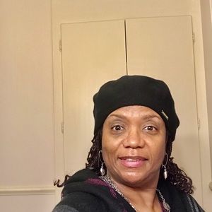 Meet your Posher, Shirley